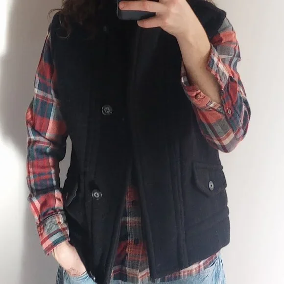 XS Woolrich vest - Picture 1 of 6